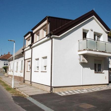 Apartmani Oaza Daruvar Quarto foto