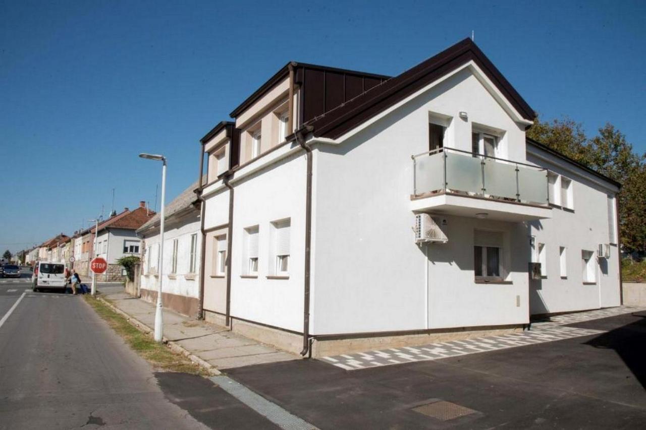 Apartmani Oaza Daruvar Exterior foto